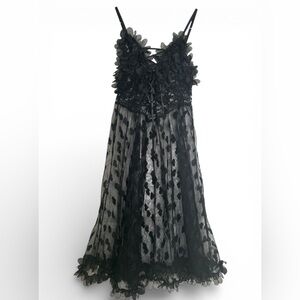 Women’s Sheer Spaghetti Strap Nightgown with matching Thong Black Size XL